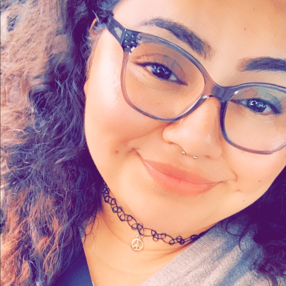 Meet your Posher, Karie